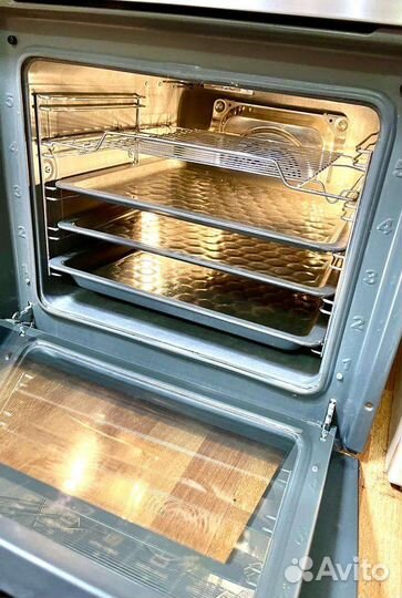 Духовка-пароварка Hansa,привезу