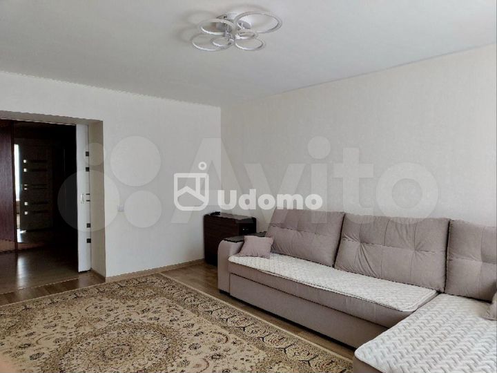 3-к. квартира, 70 м², 3/14 эт.