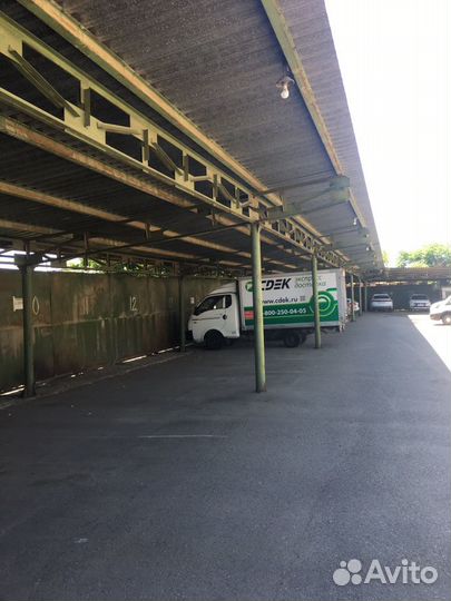 Парковка автостоянка для грузовых и легковых