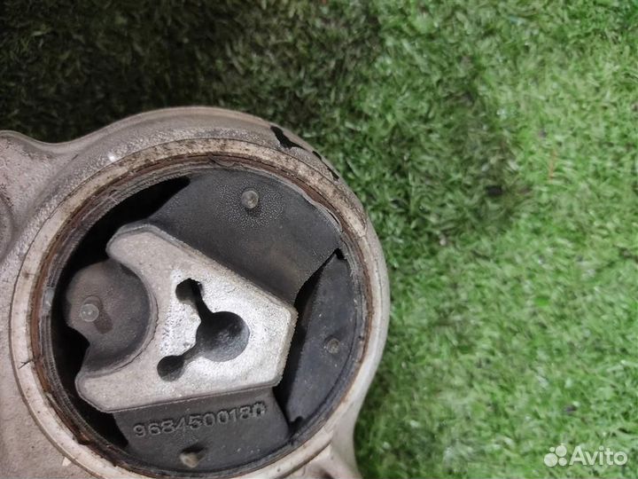 Кронштейн промежуточного вала привода Peugeot Par