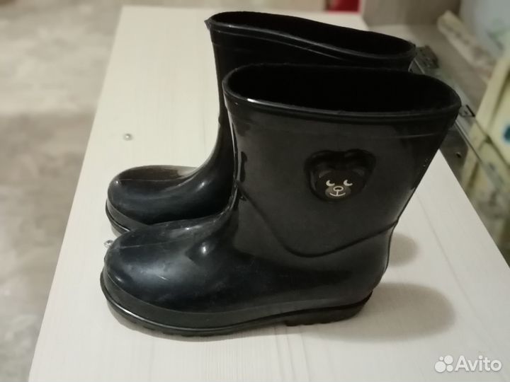 Продам резиновые сапожки