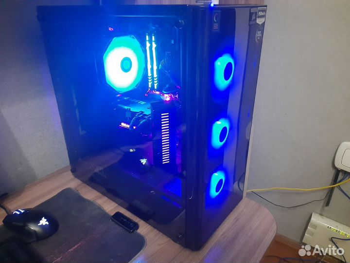 Корпус Thermaltake V200 Tempered Glass RGB Edition