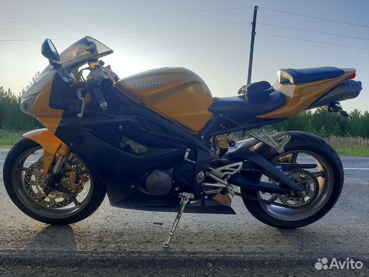 Triumph Daytona 675