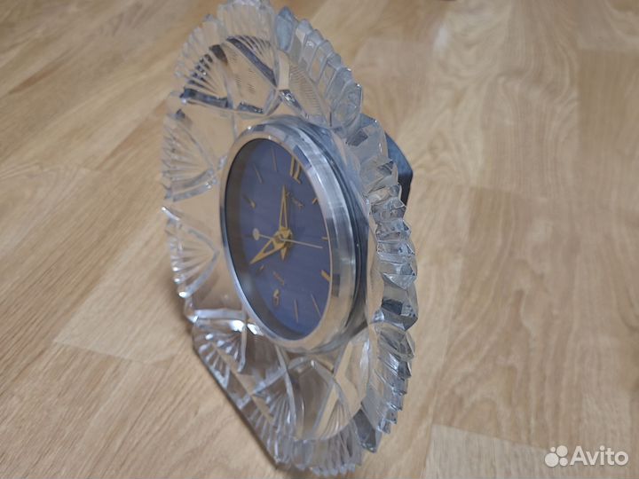 Настольные часы маяк СССР в хрустале