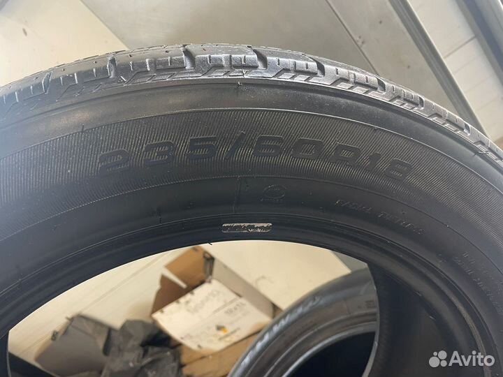 Triangle TR257 235/60 R18