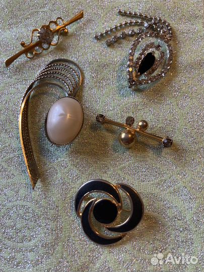 Винтажная брошь