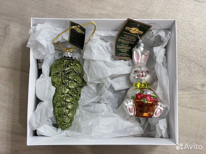 Коллекционные елочные игрушки Holiday из стекла