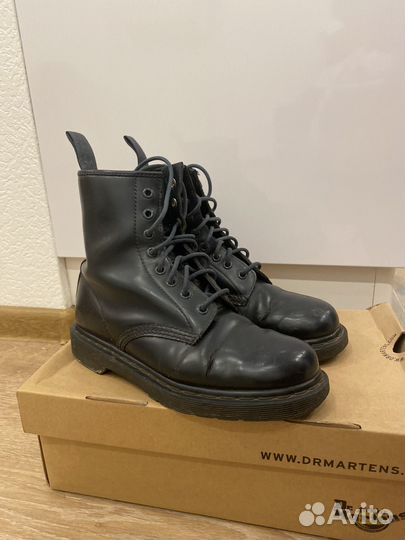 Dr martens 1460 mono