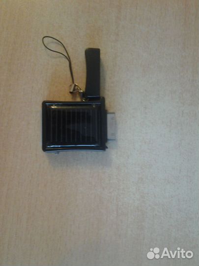 Солнечная зарядка на iPhone 3, 3gs. 4, 4S
