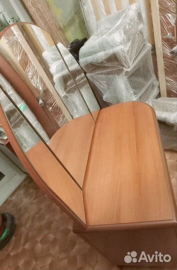 Трельяж с зеркалом 