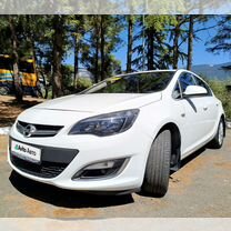 Opel Astra 1.6 AT, 2014, 147 000 км, с пробегом, цена 1 040 000 руб.