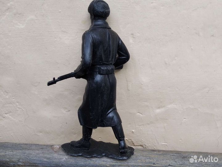 Пластмассовый солдат из СССР