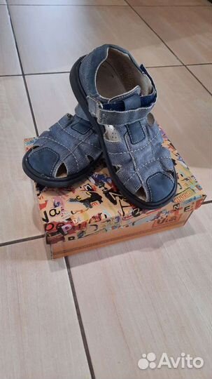 Сандалии 30 размер