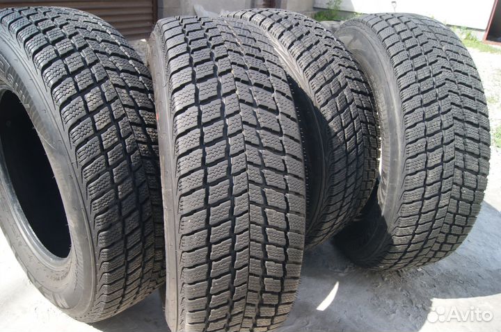 Nexen Winguard SUV 235/70 R16