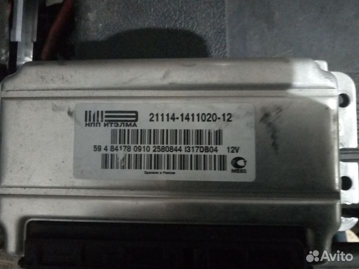 Эбу мозги ваз 21124-1411020 калина приора 16кл