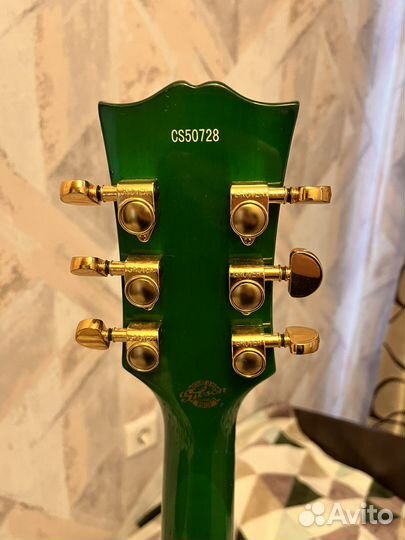 Электрогитара Gibson (изумруд)