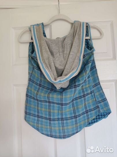 Рубашка безрукавка с капюшоном