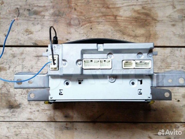 Магнитола Toyota Rav4