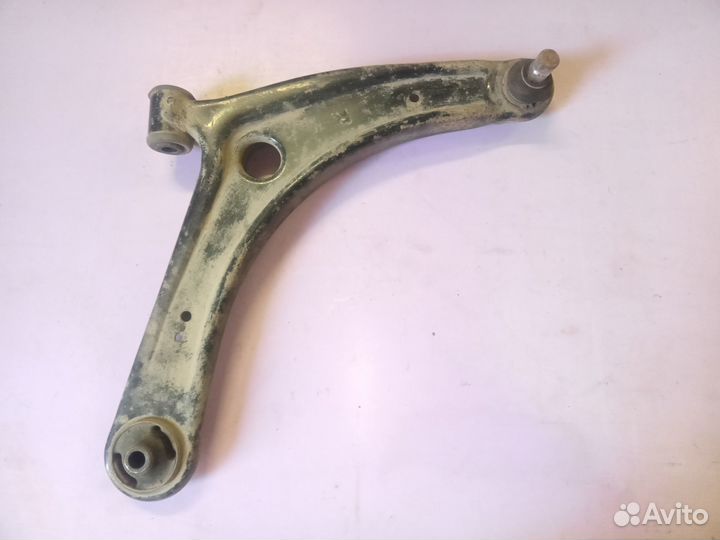 Рычаг передний правый Mitsubishi Lancer-10, ASX