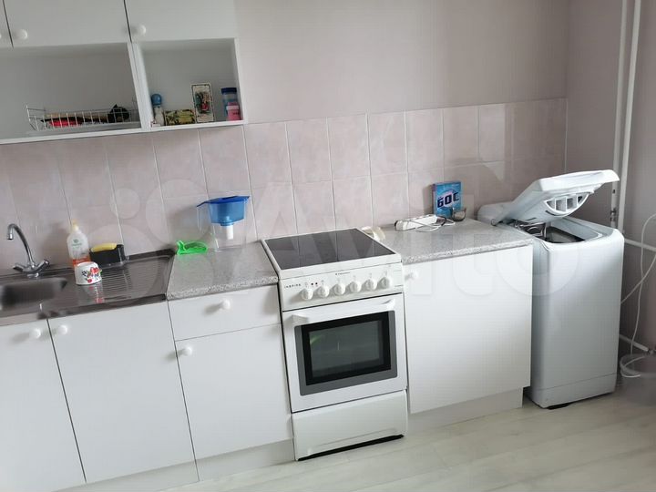 2-к. квартира, 54 м², 1/5 эт.