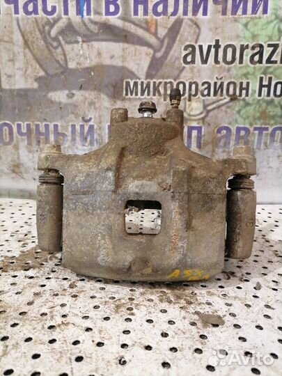 Суппорт тормозной передний левый Mitsubishi ASX