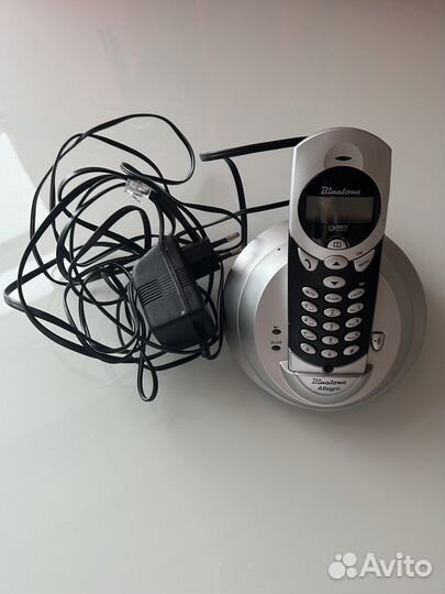 Стационарный телефон