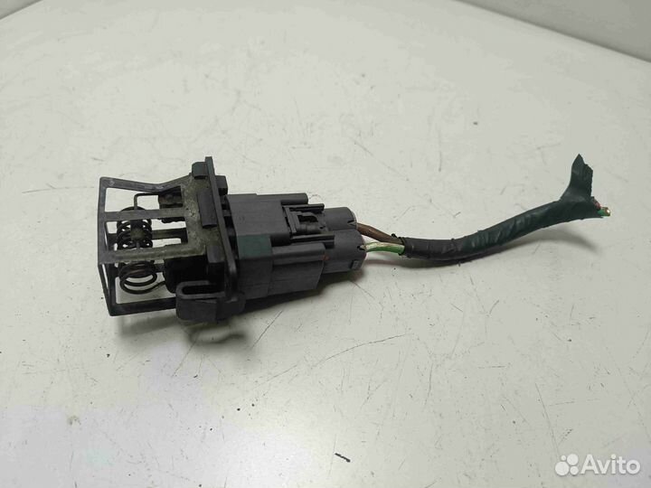 Сопротивление вентилятора охлаждения Ford Fiesta