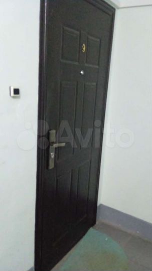 2-к. квартира, 54 м², 3/3 эт.