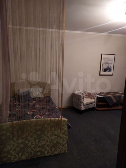 1-к. квартира, 42 м², 3/10 эт.