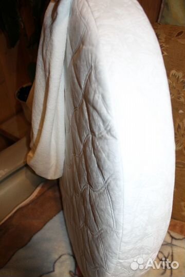 Матрас круглый для детской кроватки