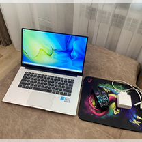 Huawei D15 MateBook + Мышь и коврик