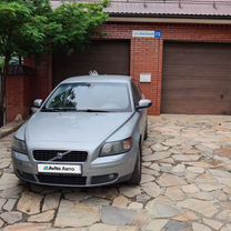 Volvo S40 2.4 AT, 2006, 100 000 км, с пробегом, цена 1 000 000 руб.