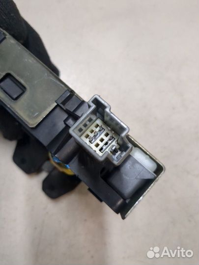 Замок багажника Volvo XC90, 2005