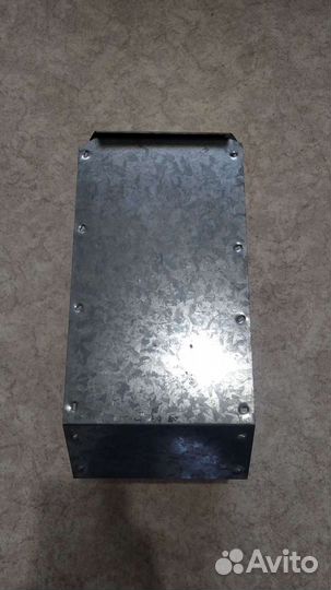 Бункерные кормушки для кроликов