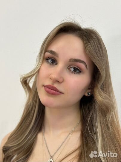 Мастер бровист