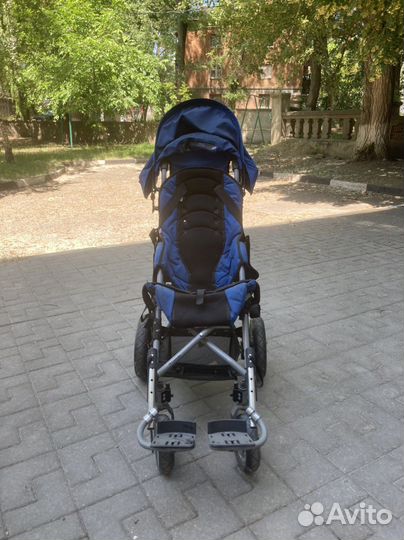 Коляска инвалидная