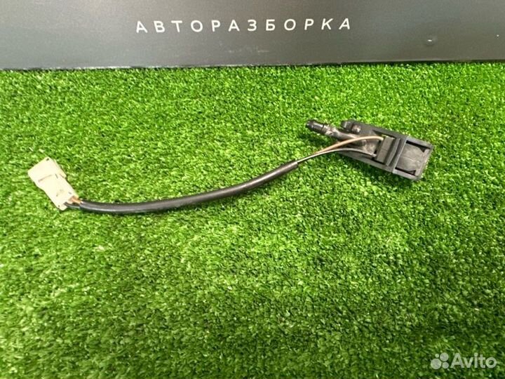 Форсунки омывателя лобового стекла с подогревом