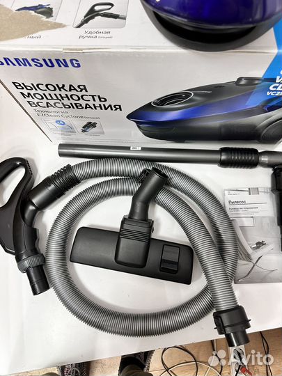 Пылесос Samsung SC20M255AWB