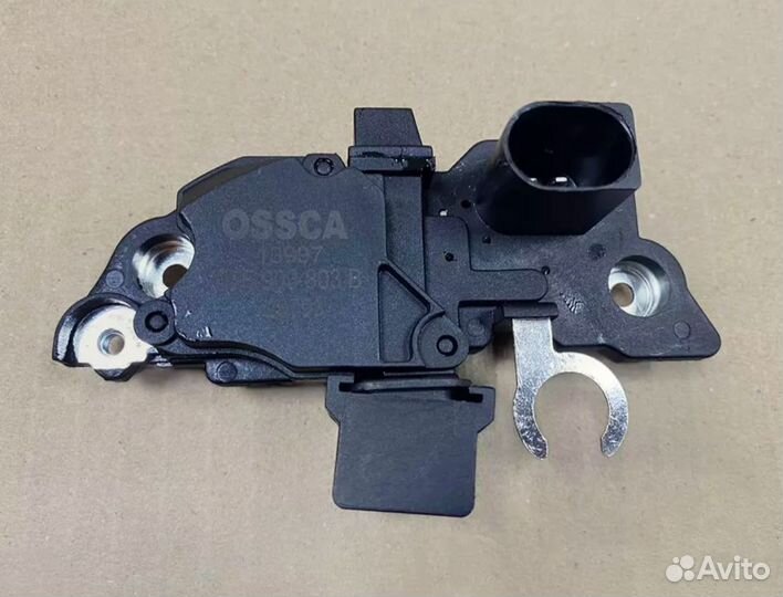 Регулятор напряжения