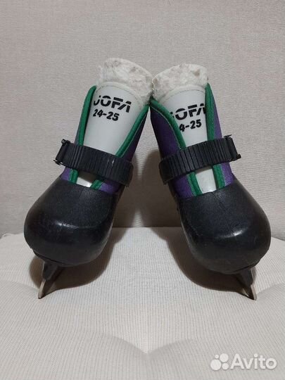 Коньки детские 24-25 размер