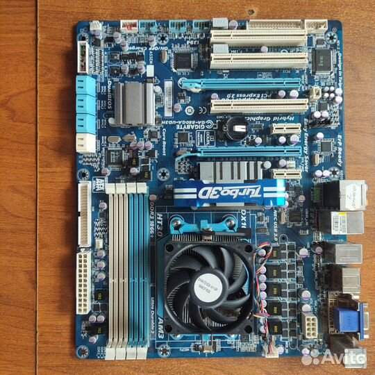 Материнская плата с процессором
