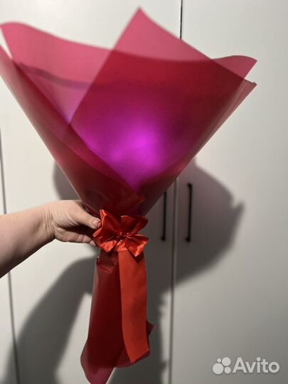 Букет из мыльных роз с бабочками