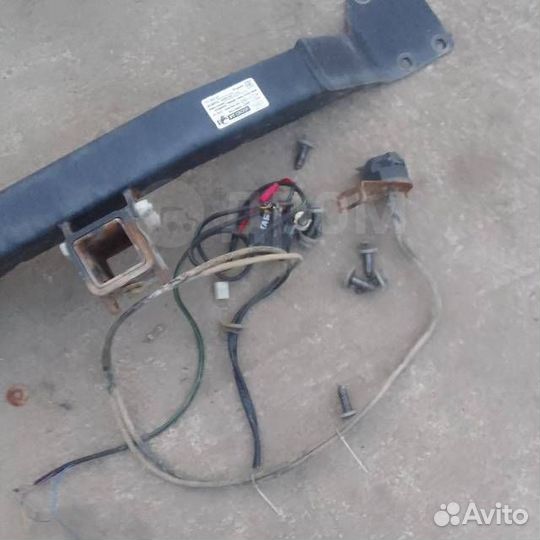 Фаркоп на volkswagen touareg 1