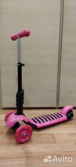 Самокат детский трехколесный б/у