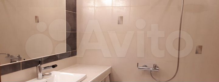 Комната 18 м² в 2-к., 4/7 эт.