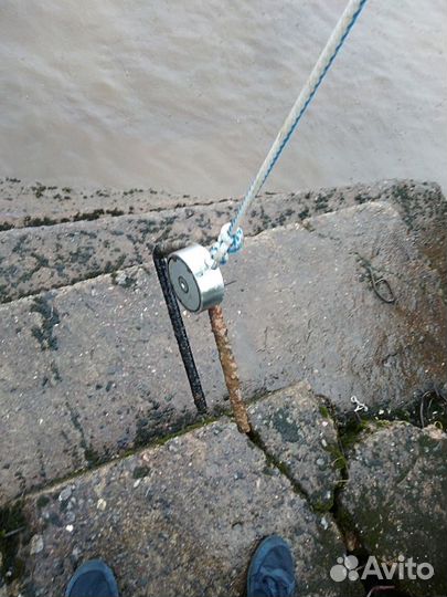 Поисковый магнит для поиска металла