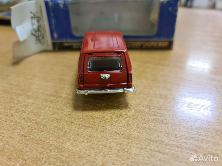 Модель СССР 1:43. Ваз 2102 кирпичный