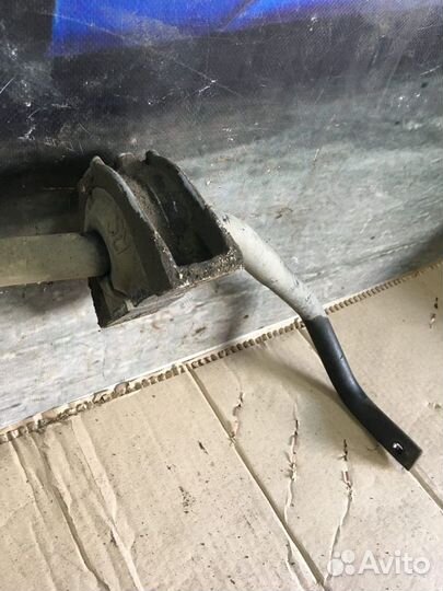 Передний стабилизатор в сборе BMW 5 E60