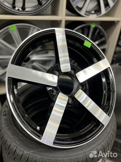 Нива бритва r18 5*139.7 новые в наличии