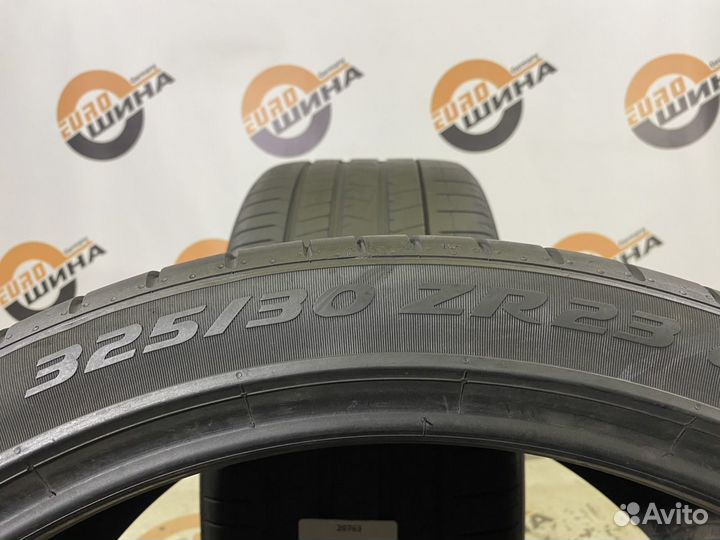 Pirelli P Zero PZ4 325/30 R23 114Y